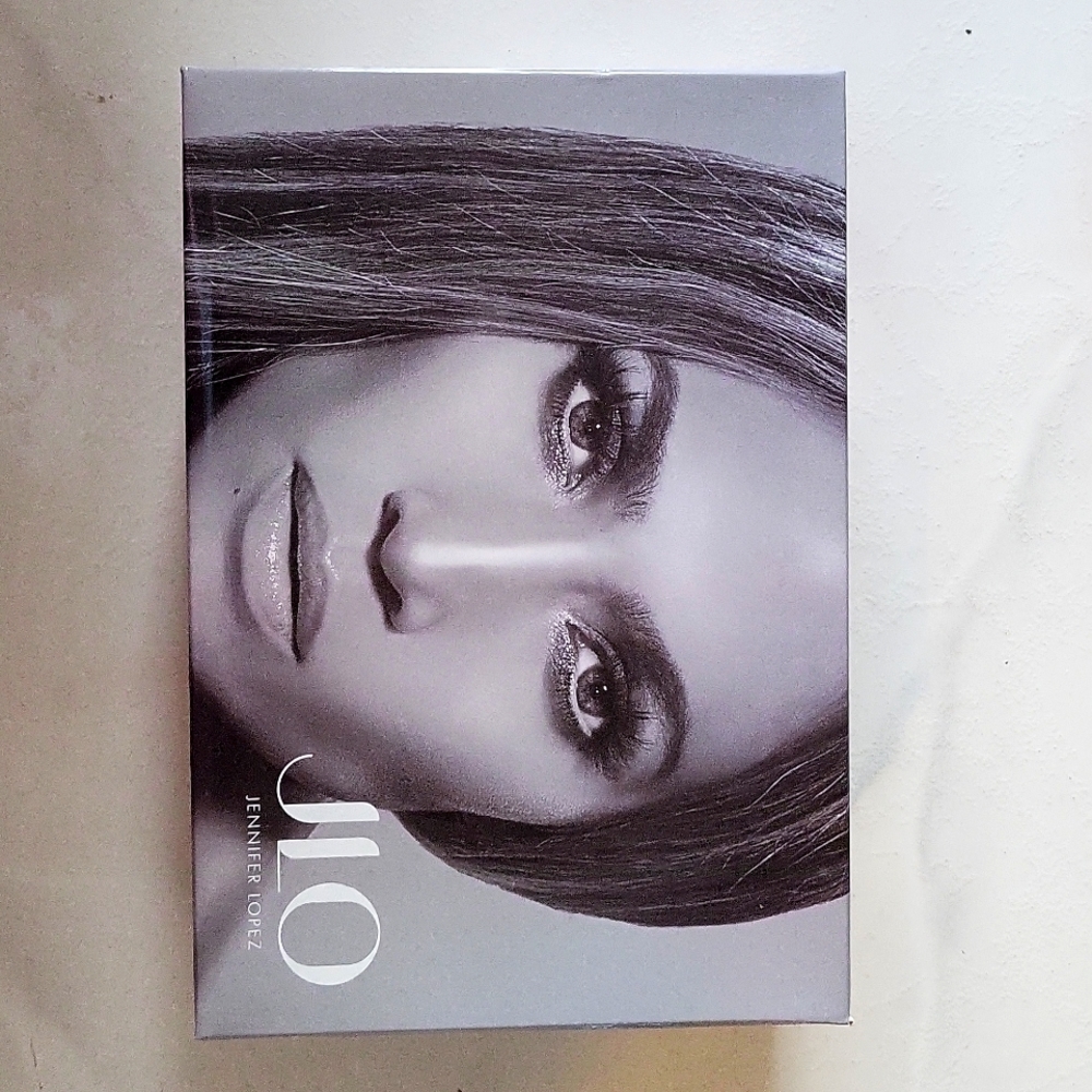 Brand: JLO Jennifer Lopez
